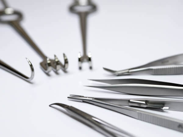 Vector marking machines comply with medical industry standards, ensuring accurate identification and traceability of medical devices and equipment. Marking for medical devices.